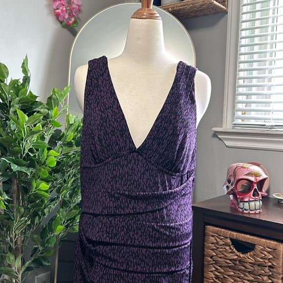 BCBGeneration Black & Purple Ruched Bodycon Dress - Picture 2 of 5